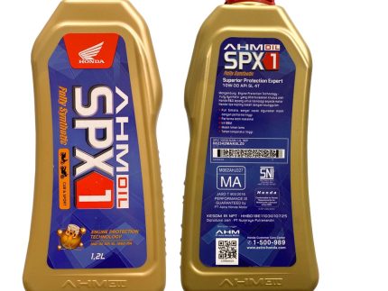 Honda SPX1 10W30 Full Synthetic Oil 1.2L full synthetic is very suitable for use with high performance engines. Maximum performance. Save fuel Honda SPX1 10W30 Full Synthetic Oil 1.2L. Durable Machine Honda SPX1 10W30 Full Synthetic Oil 1.2L.  High Temperature Resistant Honda SPX1 10W30 Full Synthetic Oil 1.2L.