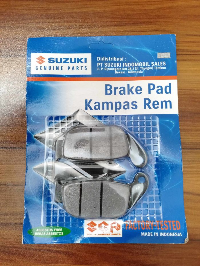 Suzuki GSX-R Brake Pad Rear 69101-34810-000 Part No: 69101-348110-000 Brake Pad Made In Indonesia Brake Pad Fits to Suzuki GSXR and GSX-S Brake Pad Set Original item and official product Suzuki GSXR original brake pad Set