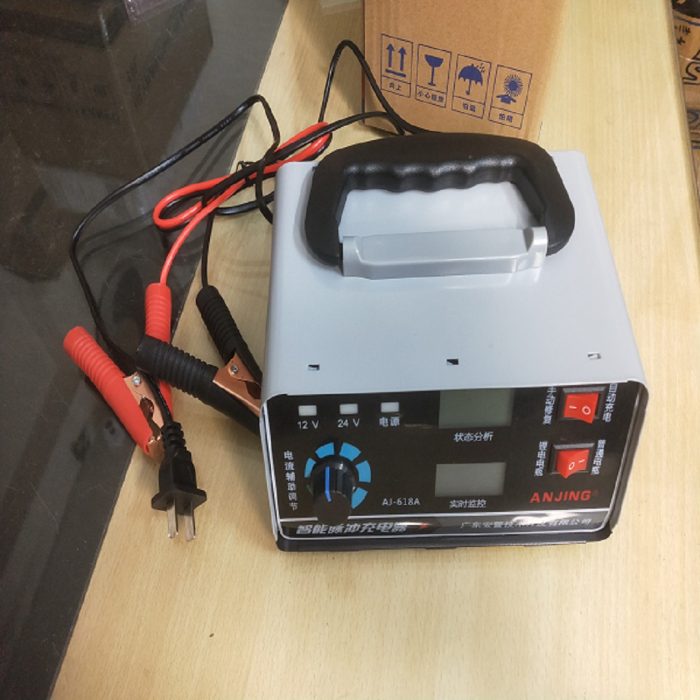 ANJING 12V/24V intelligent battery charger with pulse repair technology for cars and motorcycles.